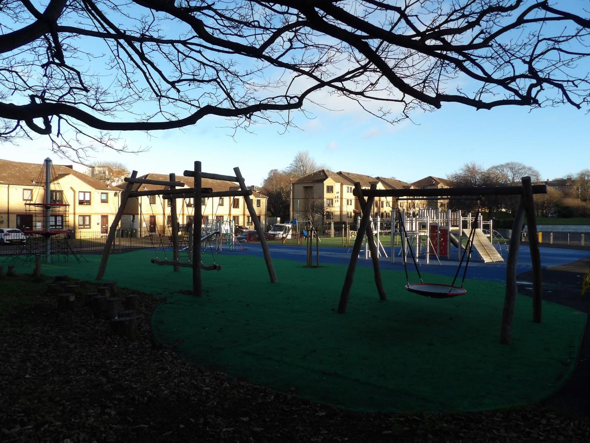 Lovely 3 Bedroom Apartment With Private Garden In Edinburgh City Centre Bagian luar foto